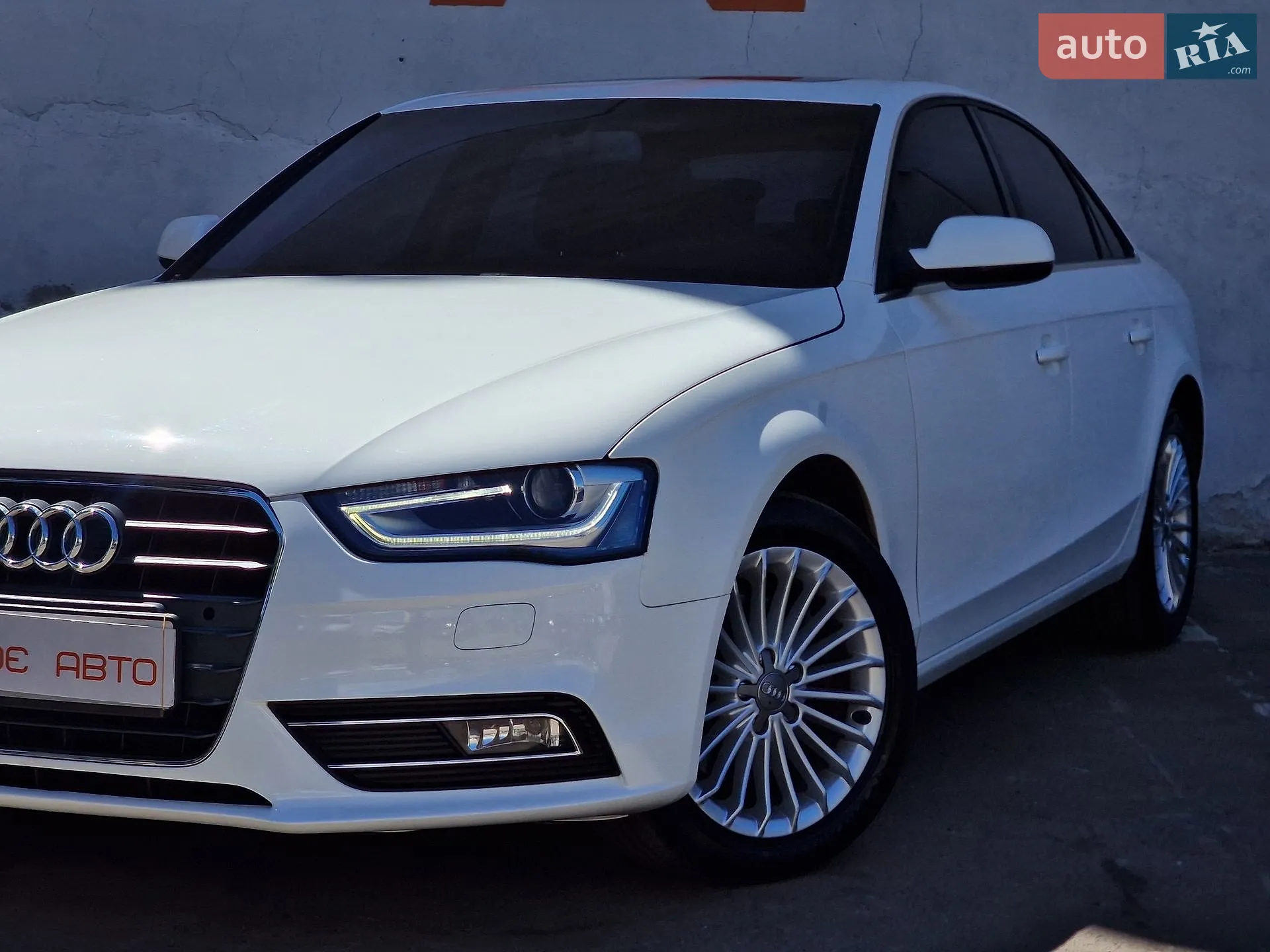 2013 Audi A4 - мініатюра 9