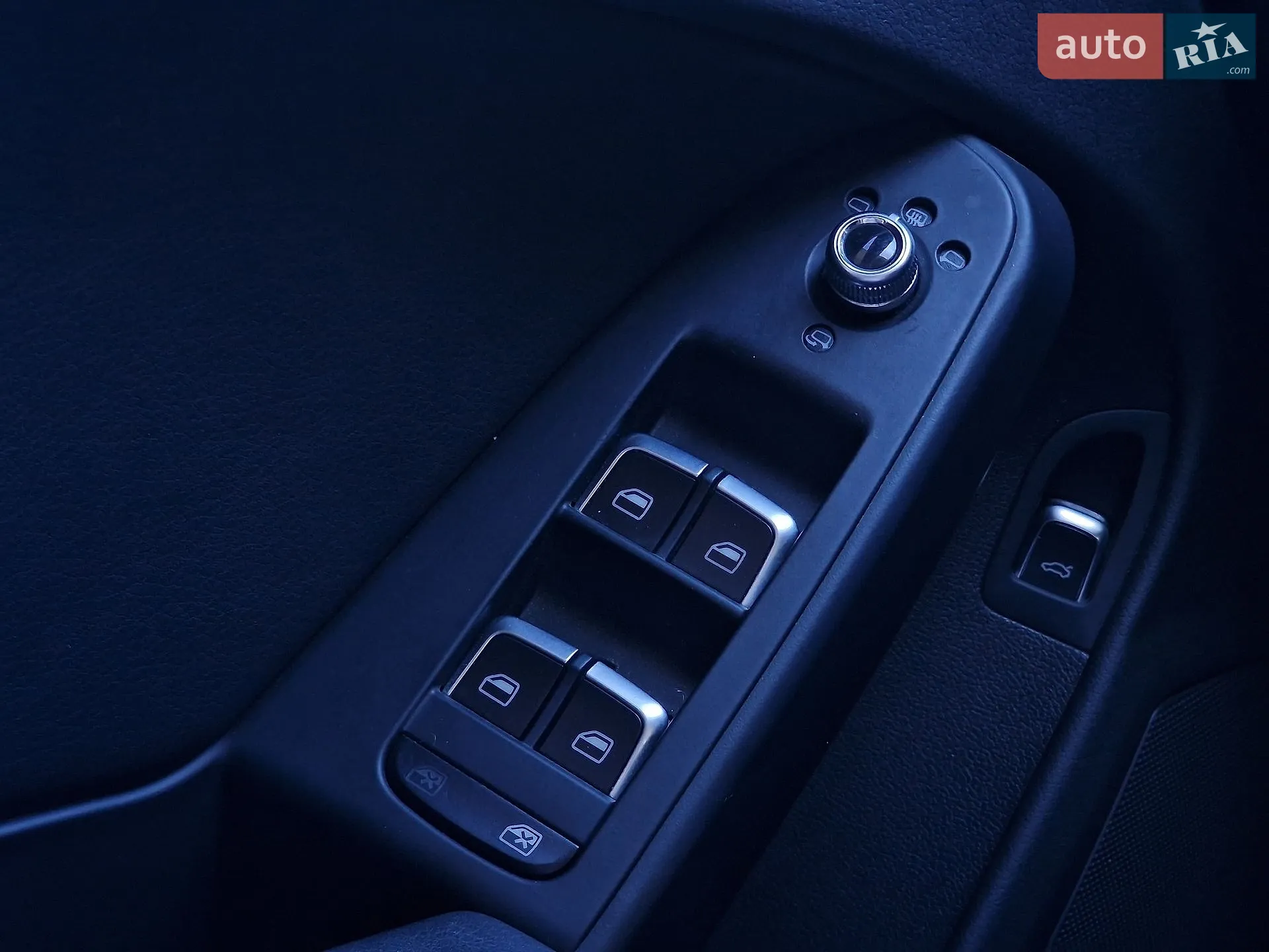 2013 Audi A4 - мініатюра 60