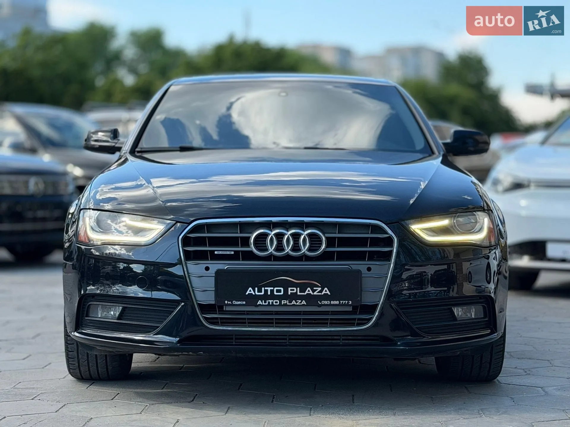 2013 Audi A4 - мініатюра 2