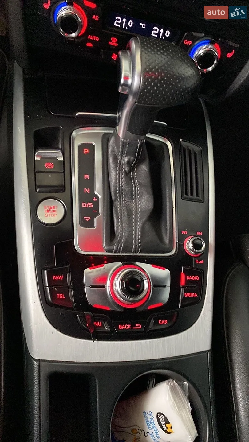 2012 Audi A4 - мініатюра 12
