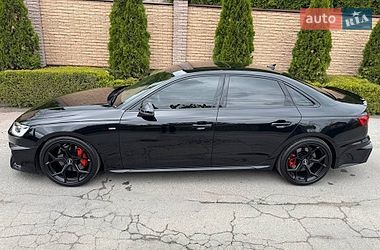 Седан Audi A4 2021 в Виннице