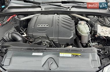 Седан Audi A4 2021 в Виннице
