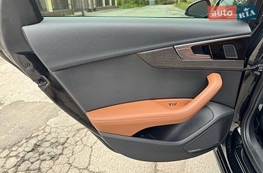 Седан Audi A4 2021 в Виннице