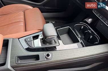 Седан Audi A4 2021 в Виннице