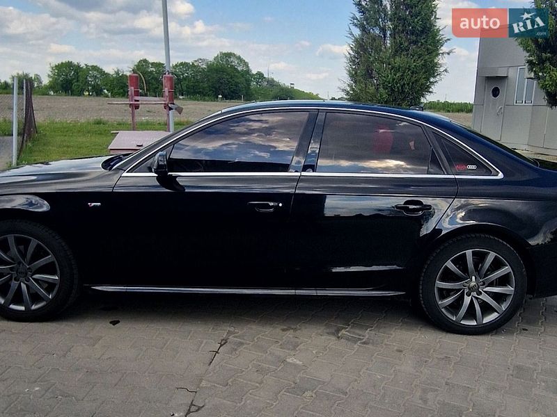 Седан Audi A4 2015 в Рава-Русской