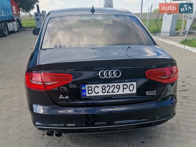 Седан Audi A4 2015 в Рава-Руській