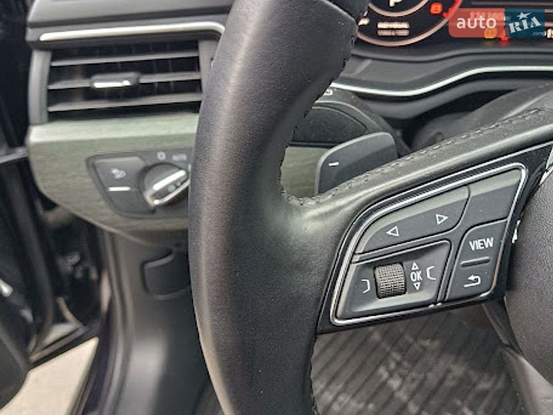 Седан Audi A4 2018 в Сумах