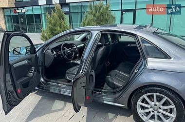 Седан Audi A4 2015 в Хмельницком