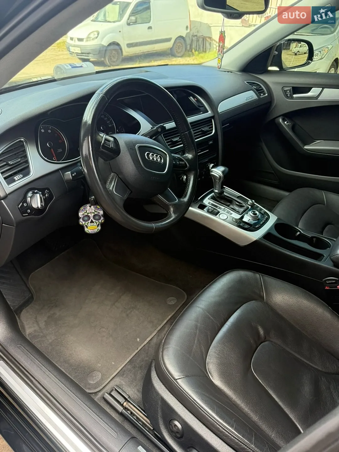 2013 Audi A4 - мініатюра 13