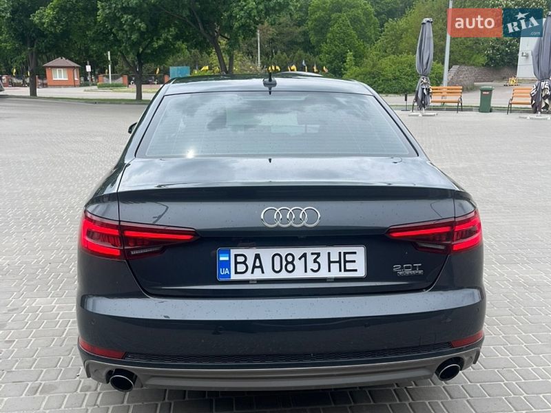 Седан Audi A4 2018 в Кропивницком