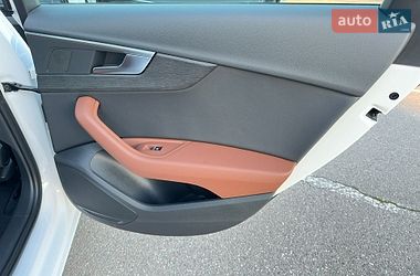 Седан Audi A4 2022 в Одессе