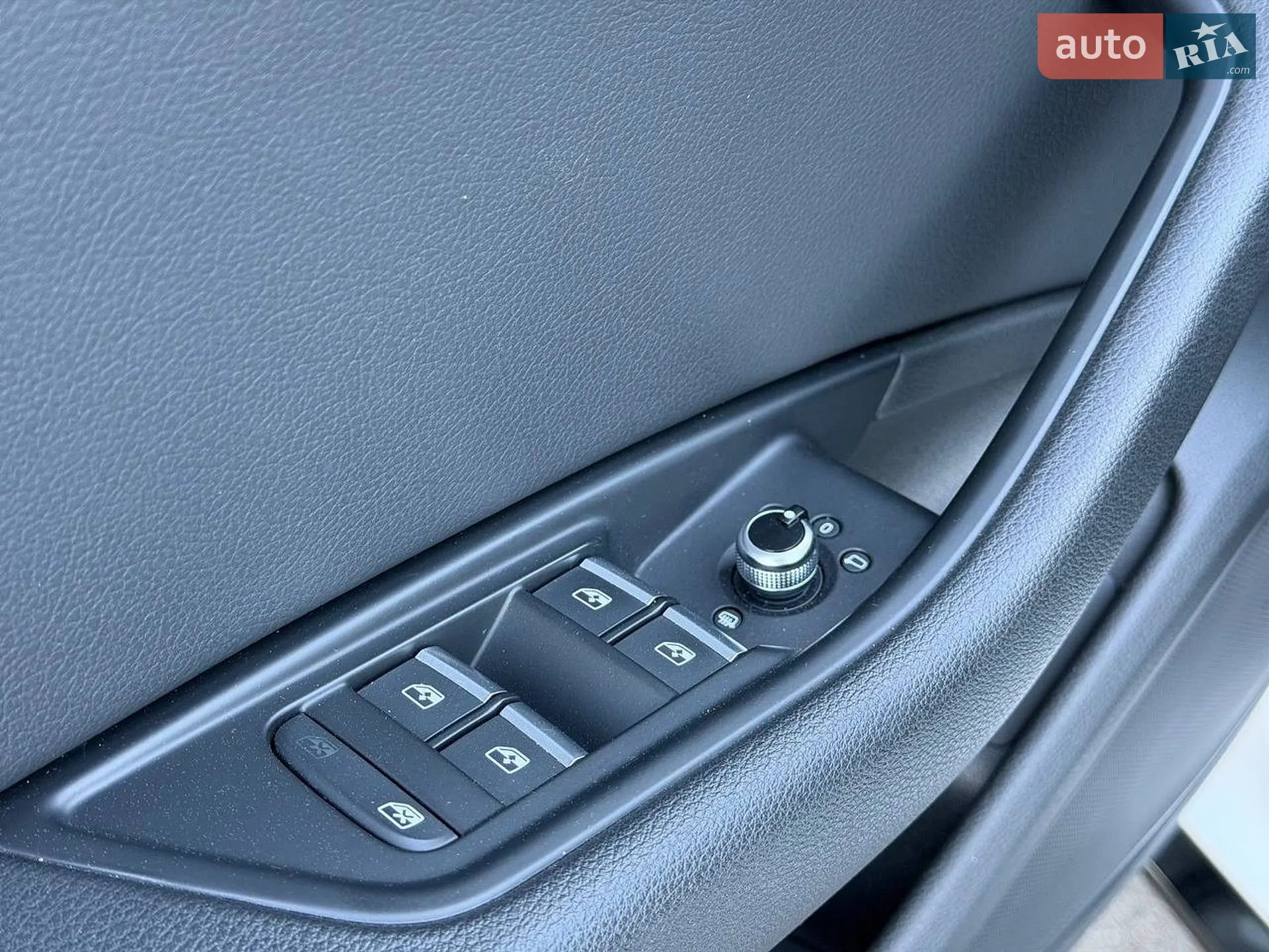 2017 Audi A4 - мініатюра 16