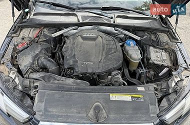 Седан Audi A4 2016 в Львове