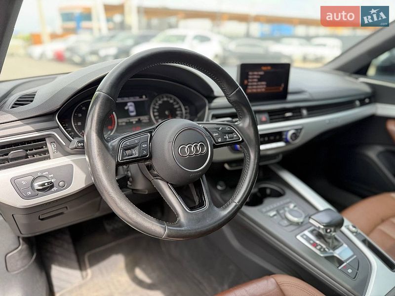 Седан Audi A4 2016 в Львове