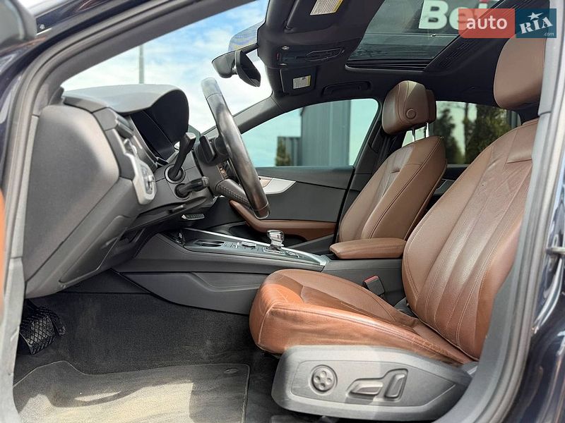 Седан Audi A4 2016 в Львове