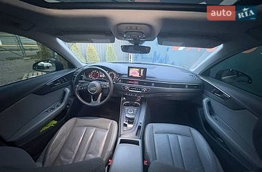 Седан Audi A4 2016 в Львове