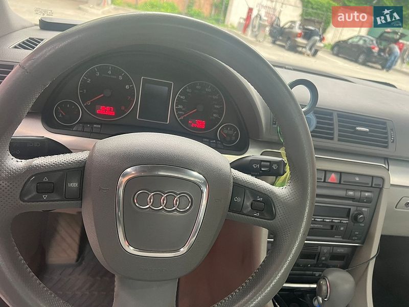 Седан Audi A4 2005 в Киеве