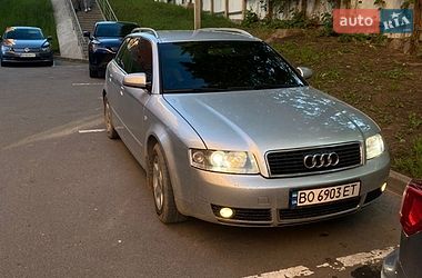 Універсал Audi A4 2004 в Волочиську