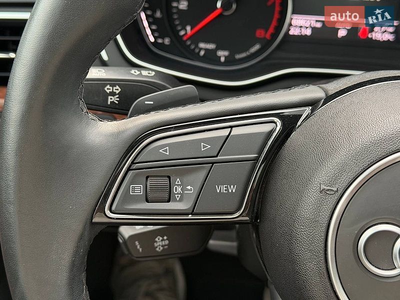 Седан Audi A4 2021 в Киеве