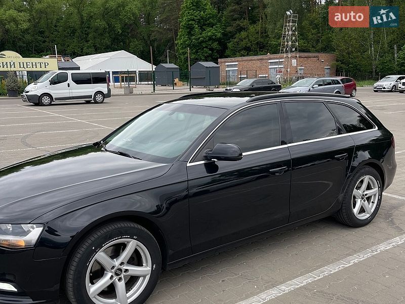 Универсал Audi A4 2012 в Чернигове