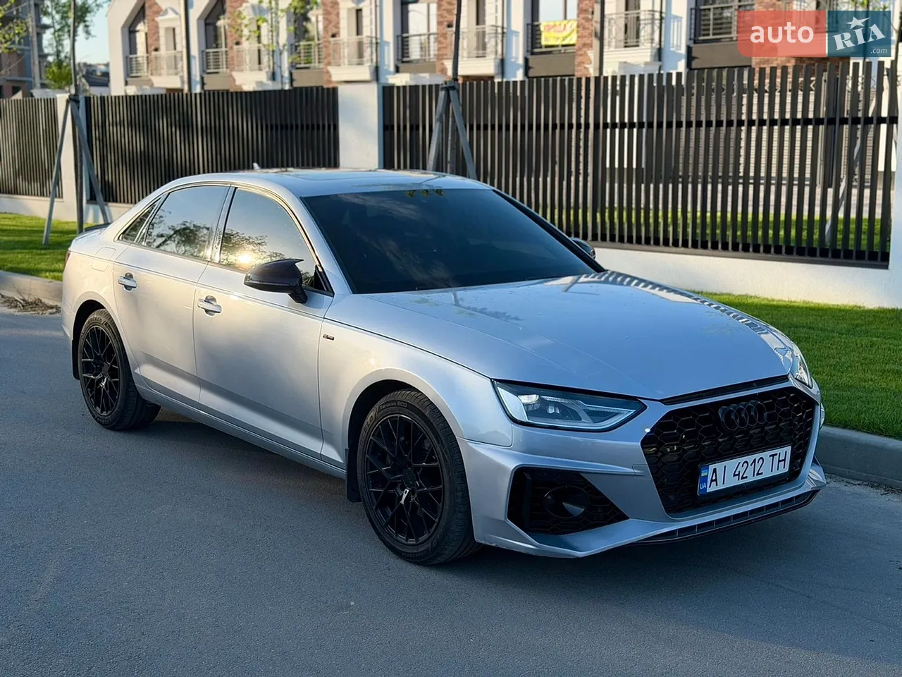 2017 Audi A4 - мініатюра 12