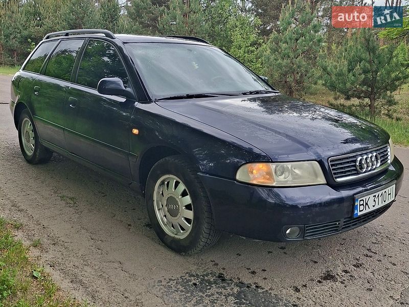Универсал Audi A4 1999 в Ровном