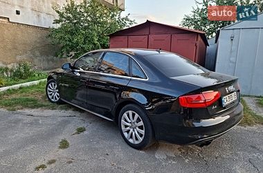 Седан Audi A4 2014 в Киеве