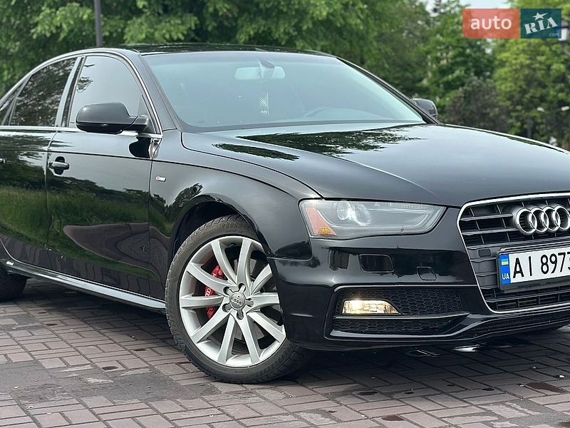 Седан Audi A4 2013 в Дніпрі