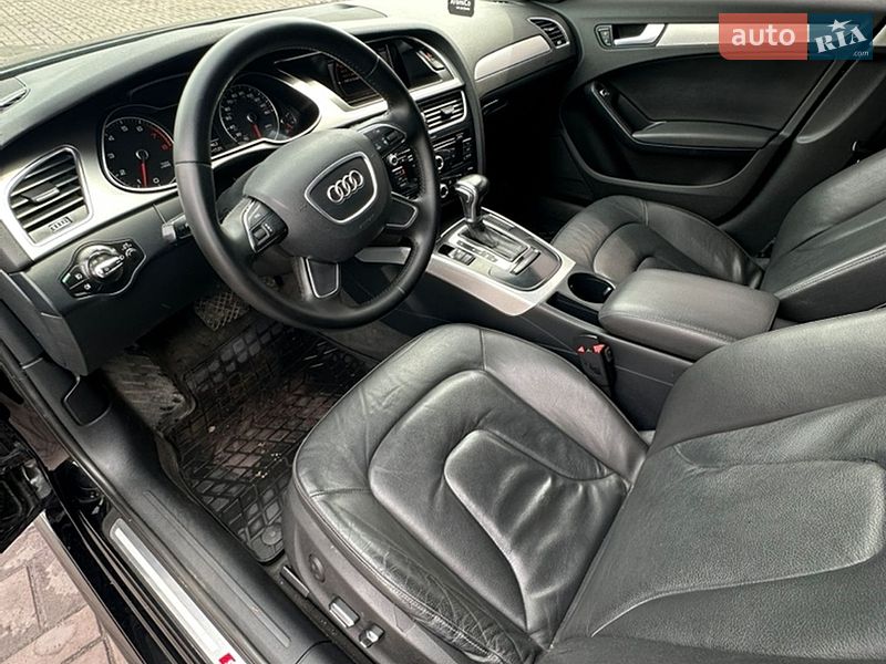 Седан Audi A4 2013 в Дніпрі