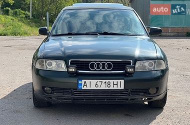 Седан Audi A4 1995 в Виннице