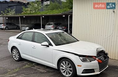 Седан Audi A4 2016 в Днепре