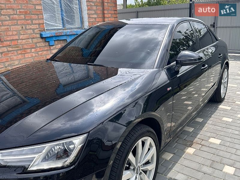 Седан Audi A4 2016 в Новоархангельске