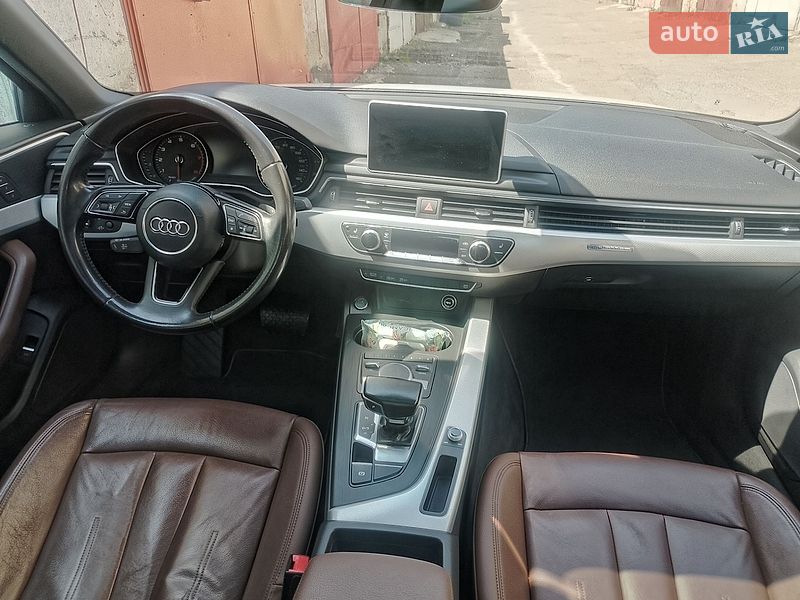 Седан Audi A4 2016 в Києві