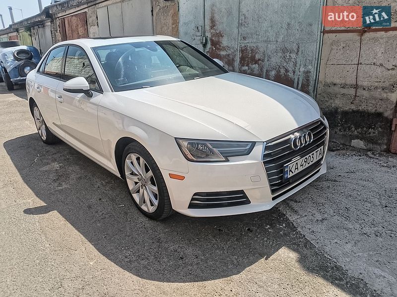 Седан Audi A4 2016 в Києві