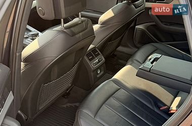 Седан Audi A4 2018 в Ивано-Франковске