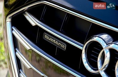 Седан Audi A4 2023 в Киеве