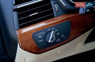 Седан Audi A4 2023 в Киеве