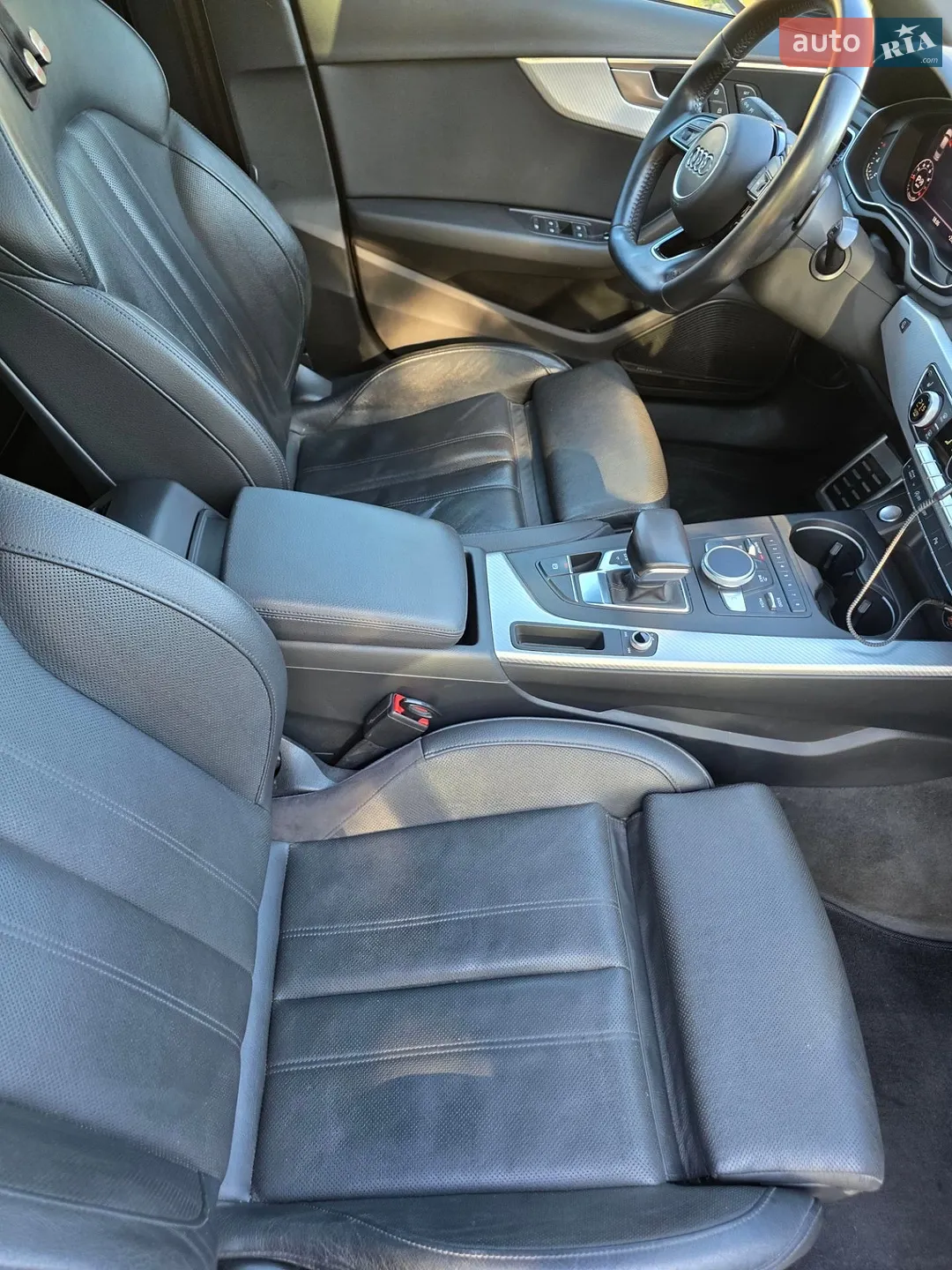 2016 Audi A4 - мініатюра 31