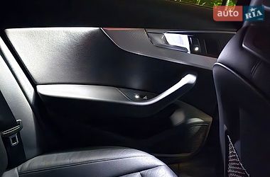 Седан Audi A4 2016 в Хмельницком