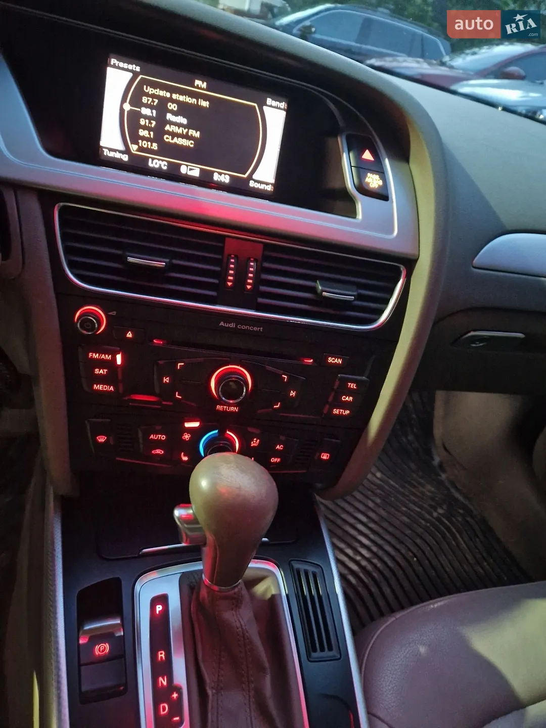 2011 Audi A4 - мініатюра 7