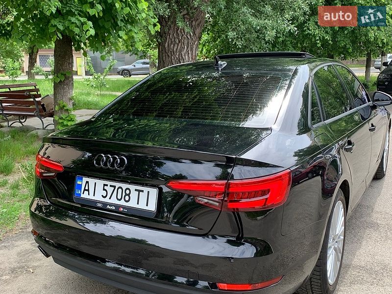 Седан Audi A4 2016 в Ірпені