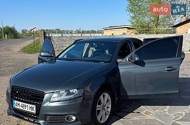 Седан Audi A4 2011 в Фастове