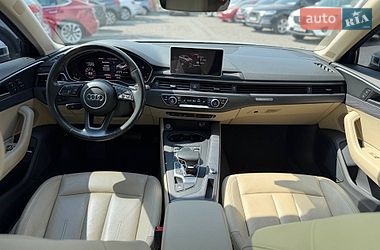 Седан Audi A4 2016 в Львове