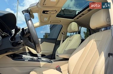Седан Audi A4 2016 в Львове