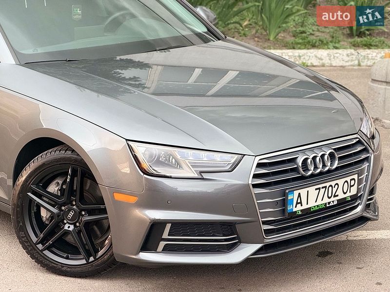 Седан Audi A4 2016 в Киеве