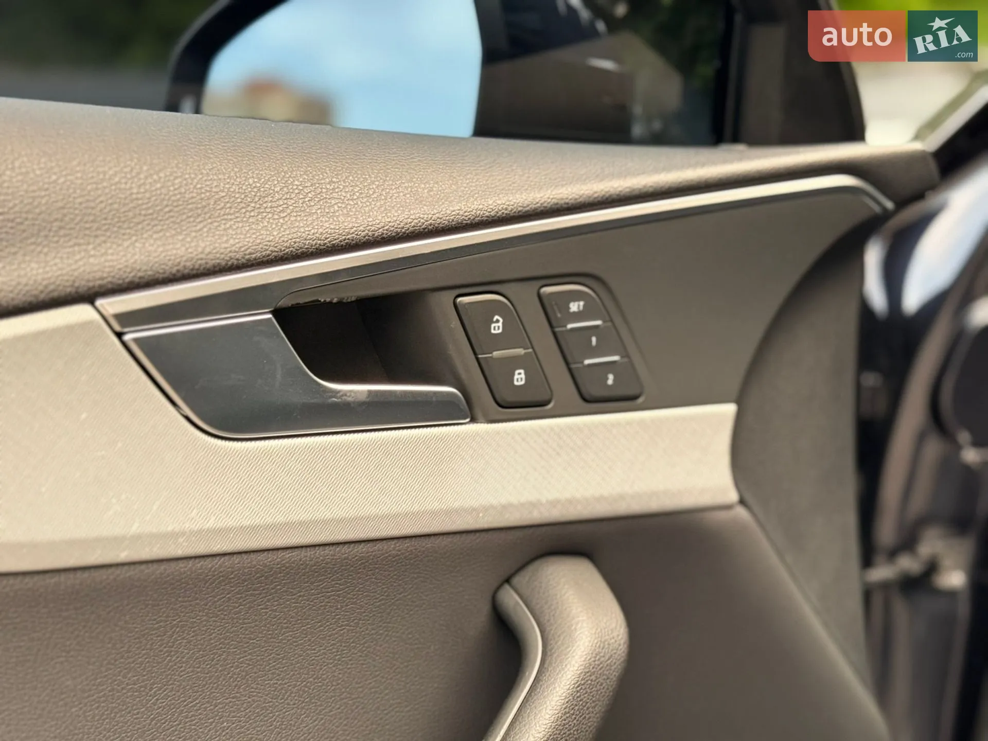 2016 Audi A4 - мініатюра 24