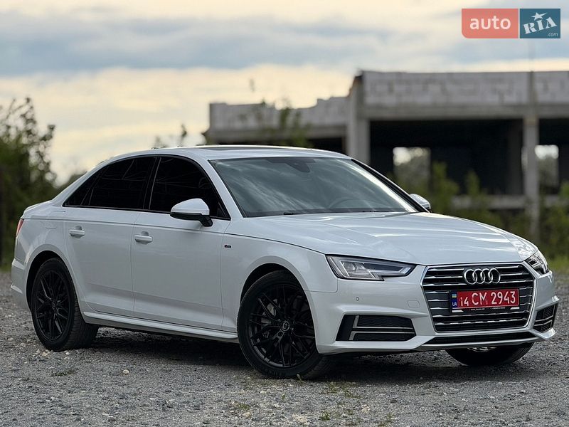 Седан Audi A4 2016 в Самборі
