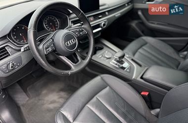 Седан Audi A4 2016 в Самборі