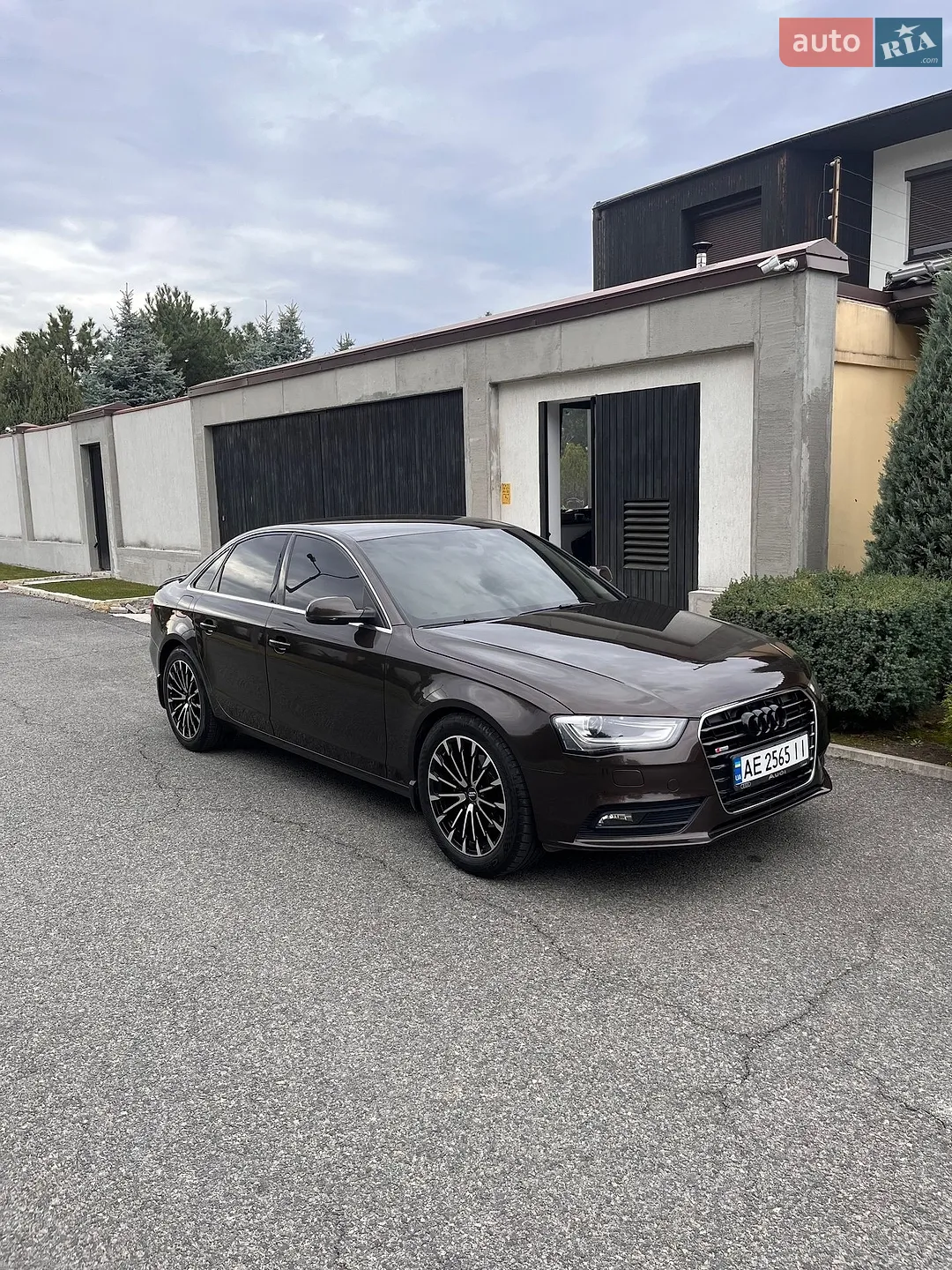 2013 Audi A4 - мініатюра 3