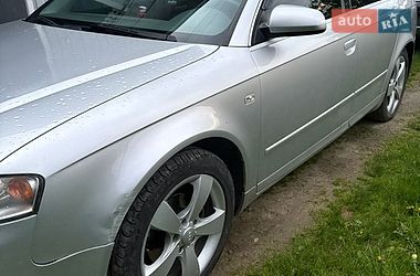 Седан Audi A4 2004 в Долині